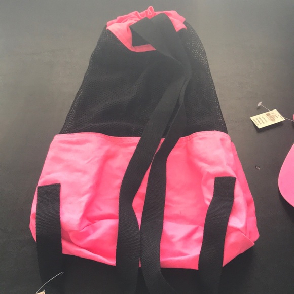 Pink Victoria Secret - Picture 6 of 8